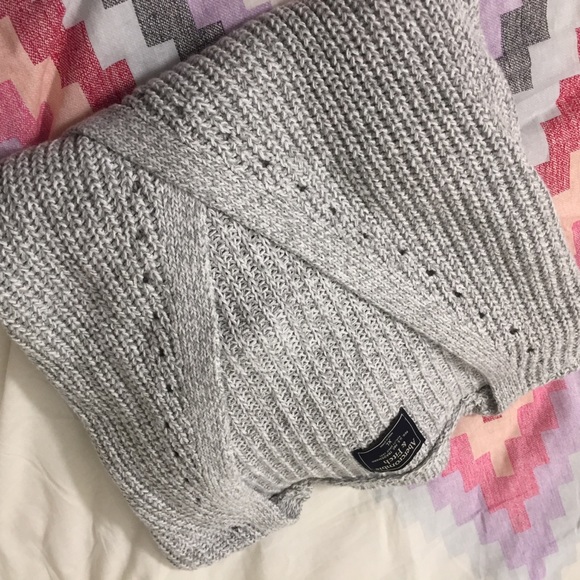 Abercrombie and Fitch: Pullover Stitched Sweater - Picture 4 of 4